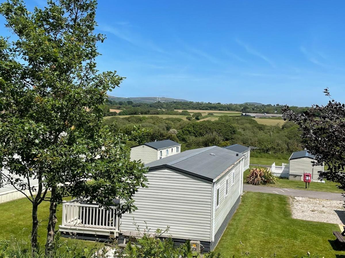 Luxury Caravan Cornwall Sleeps 4 Countryside View Сент-Остел Экстерьер фото
