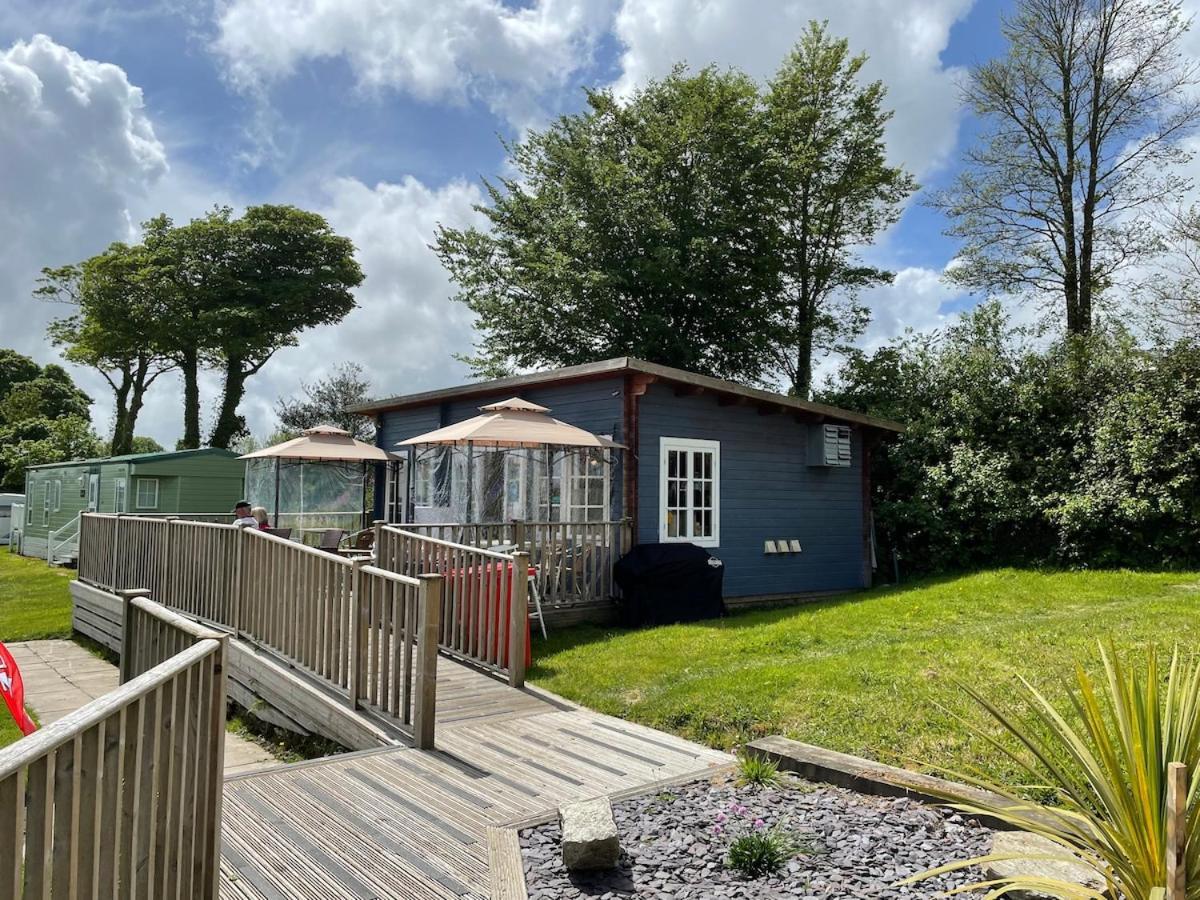 Luxury Caravan Cornwall Sleeps 4 Countryside View Сент-Остел Экстерьер фото